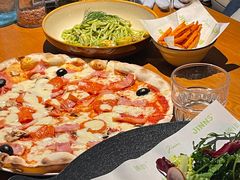 -JINNS锦时 steak&pizza(浸信会礼拜堂旧址店)