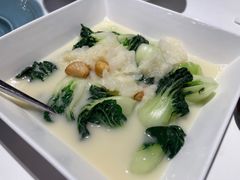 鱼肚浓汤浸时蔬-陶陶居·雅园(凯华国际店)