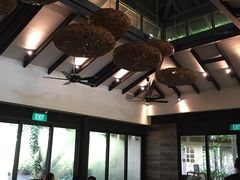 -植物园哈利亚餐厅