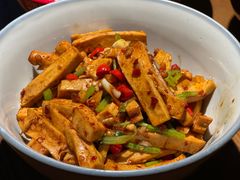 -老湘村·湖南土菜(天河维多利店)