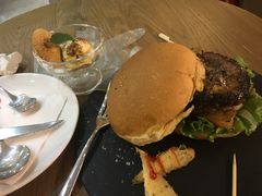 -HIGH FIVE哈福手工汉堡(桂林路店)