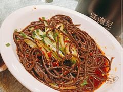 -江渔儿酸菜鱼·拔草餐厅(虎门君乐汇店)
