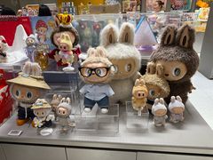 -泡泡玛特POPMART(蓝色港湾店)