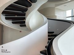 -瑰丽酒店·海吧·天际下午茶·现场DJ·天台酒吧