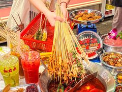 -大芊金重庆串串火锅(南京路店)