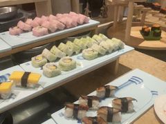 -大中华希尔顿酒店-念自助餐·嗨啤·小龙虾