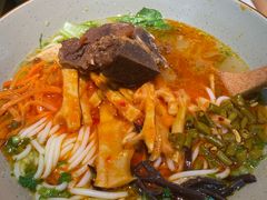 -百春原湖南牛肉粉(百联世纪店)