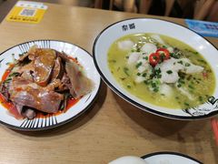 -奈哥老坛酸菜鱼(香港名都店)