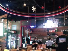 大堂-聚点串吧·北京烧烤(公益西桥店)