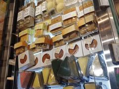 -皇冠幸福里动物奶油生日蛋糕(万达店)