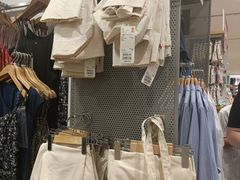 -优衣库(上海金桥太茂店)