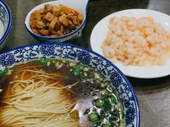 红汤面底-裕兴记•蟹黄面馆(人民广场店)