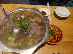 -谢老五跷脚牛肉·非遗传承店