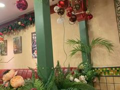 -玛格萝妮比萨屋(陆家浜路店)
