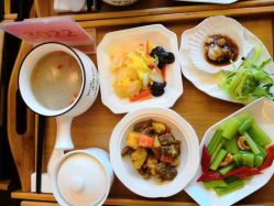 -大美母婴月子中心