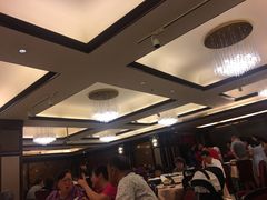 -王府井酒店(金桥港湾店)