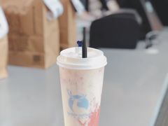 -瑞幸咖啡(中环国际广场店)