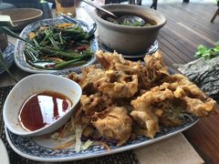 -卷心菜和避孕套餐厅(Pattaya)