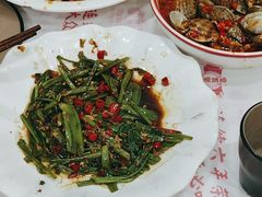 -堂瓦里·33年传统赣菜(第一街区店)