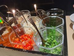 -余欢领鲜火锅(新街口店)