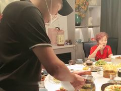 -老周家酱卤猪蹄私房菜(克拉玛依西街店)