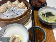 -馋三尺蟹粉小笼(人民广场店)