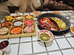 -贰回巷火锅馆(钟楼店)