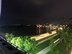 -南京眼步行桥