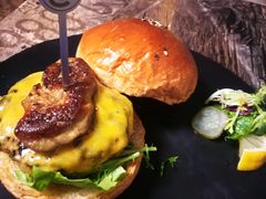 -HIGH FIVE哈福手工汉堡(桂林路店)