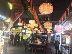-庙街旅游·美食广场(五一广场店)