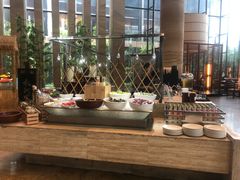-松山湖凯悦酒店·Café自助餐厅·周末火舞秀表演