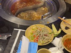 -唇辣号重庆老火锅(燕郊鑫乐汇店)