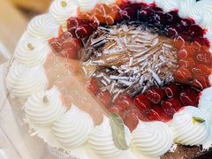 樱桃黑森林蛋糕-85度C(上海兰溪二店)