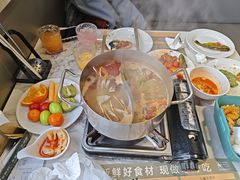 -金马门国际美食百汇(珞喻路店)