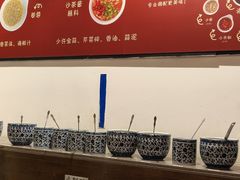 -尚尚仙·酸汤猪手·猪肚鸡火锅(华联万柳购物中心店)