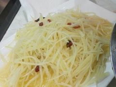 -金良酸菜鱼(宁海路总店)