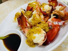 蒜蓉蒸波士顿龙虾-强记龙虾钳(定安里店)