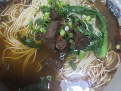 红烧牛肉面-丁丁猫重庆小面(徐州路店)