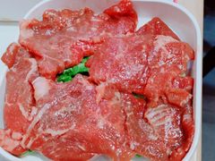 -鲁员外地锅鸡地锅鱼(龙湖江东天街店)