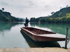 -波浪谷