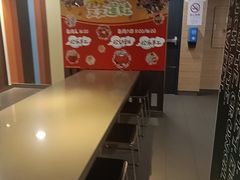 -麦当劳(乳山路店)