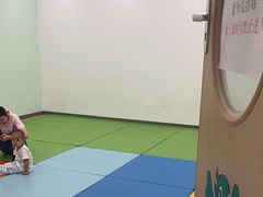 -巧虎KIDS早教托育成长中心(北京西城天虹中心)