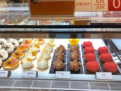 -玲婧胡同·生日蛋糕·餐厅(嘉里城店)