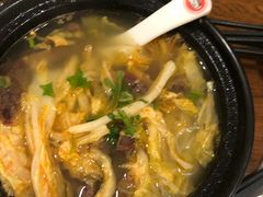 -闫家驴肉老店(华电一校店)