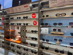 -LOHO眼镜(北京合生汇店)
