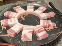 -炙忧烤肉屋(中国铁建广场店)