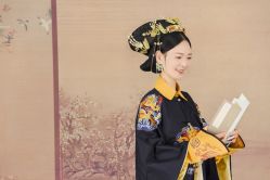 -盘子女人坊古装写真摄影(厦门总店)