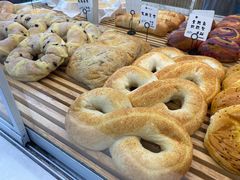 -焙丽拾光(麦凯乐直营店)