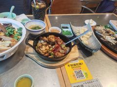 -潮界(LU·ONE凯德晶萃广场店)