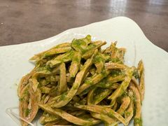 椒麻豆筋-芙蓉凰花园酒楼